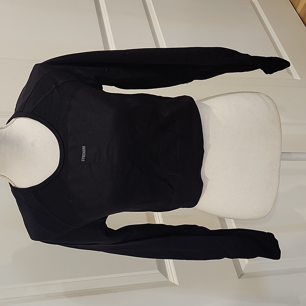 XL gymshark long sleeve compression black work out shirt